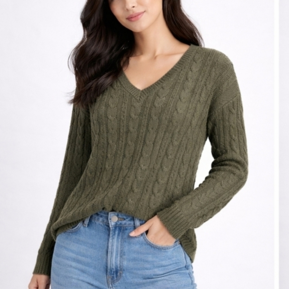 Bootlegger Olive Green Cable Knit Sweater Size S 100% Cotton Cozy Fall Knit